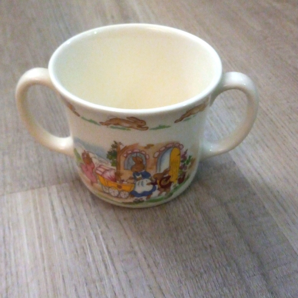 Royal Doulton Bunnykins HTF 2 Handled mug/ cup-English Fine Bone cup